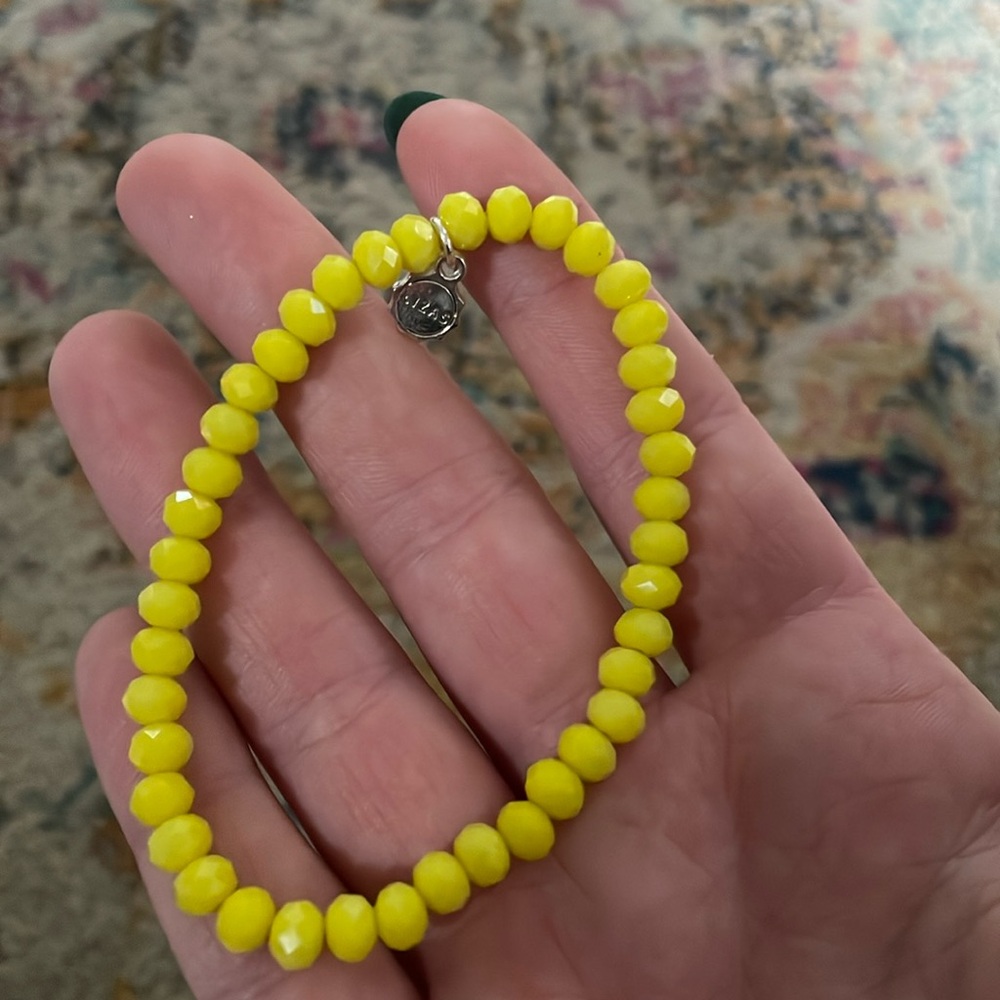 Yellow bead bracelet